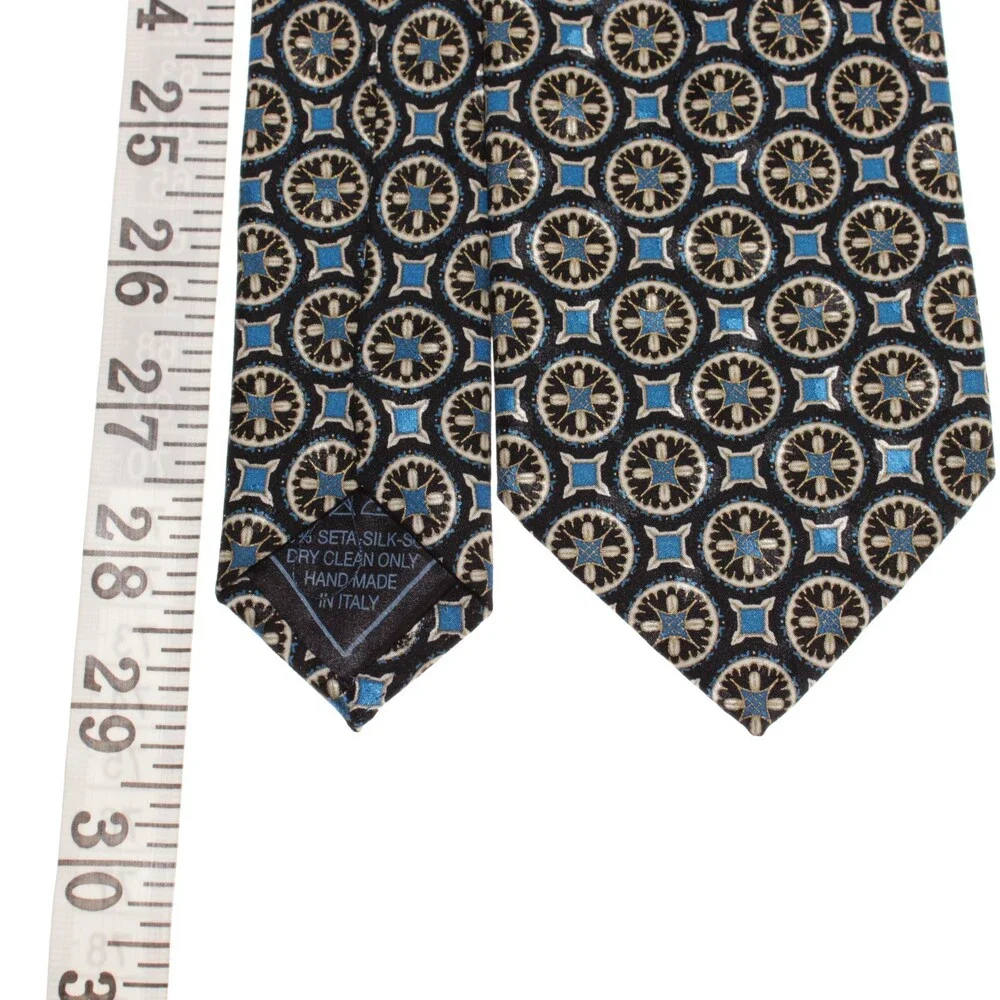 Brioni NWOT Neck Tie in Blues & Cream Geometric Print 100% Silk Made in Italy